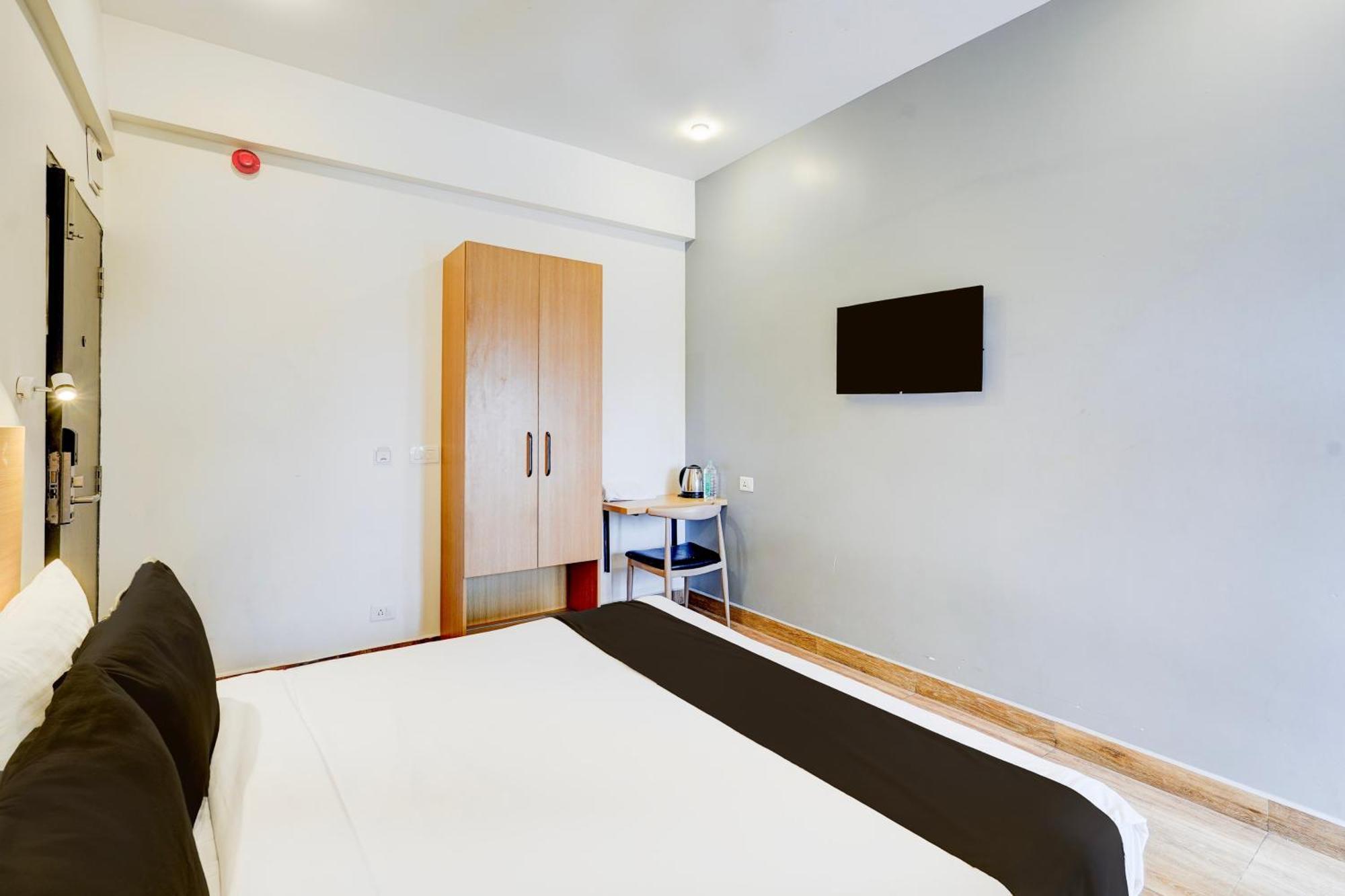 Hotel Super Townhouse Tirupati Zewnętrze zdjęcie