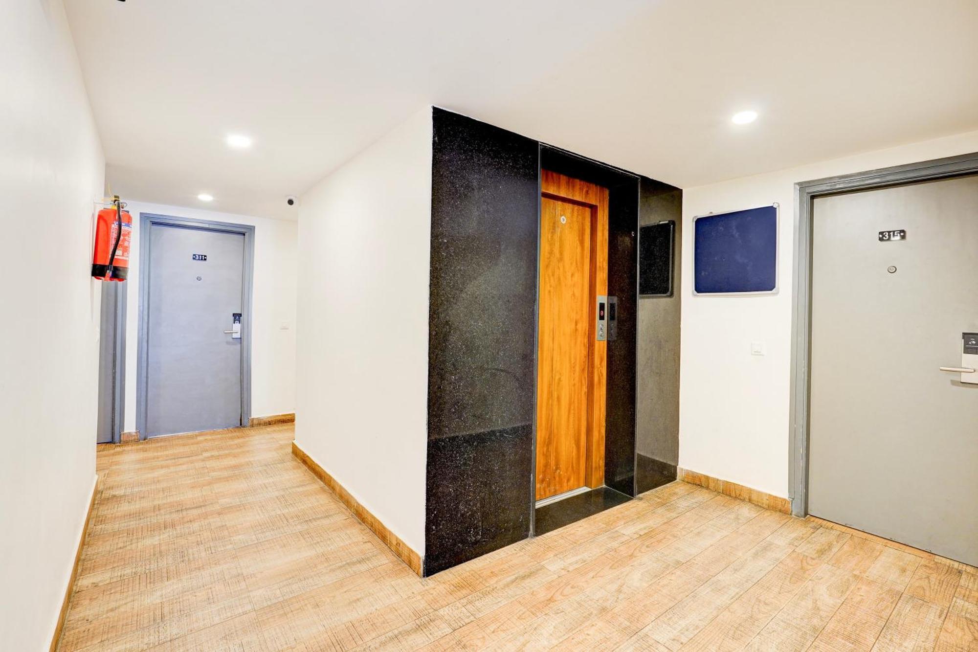Hotel Super Townhouse Tirupati Zewnętrze zdjęcie